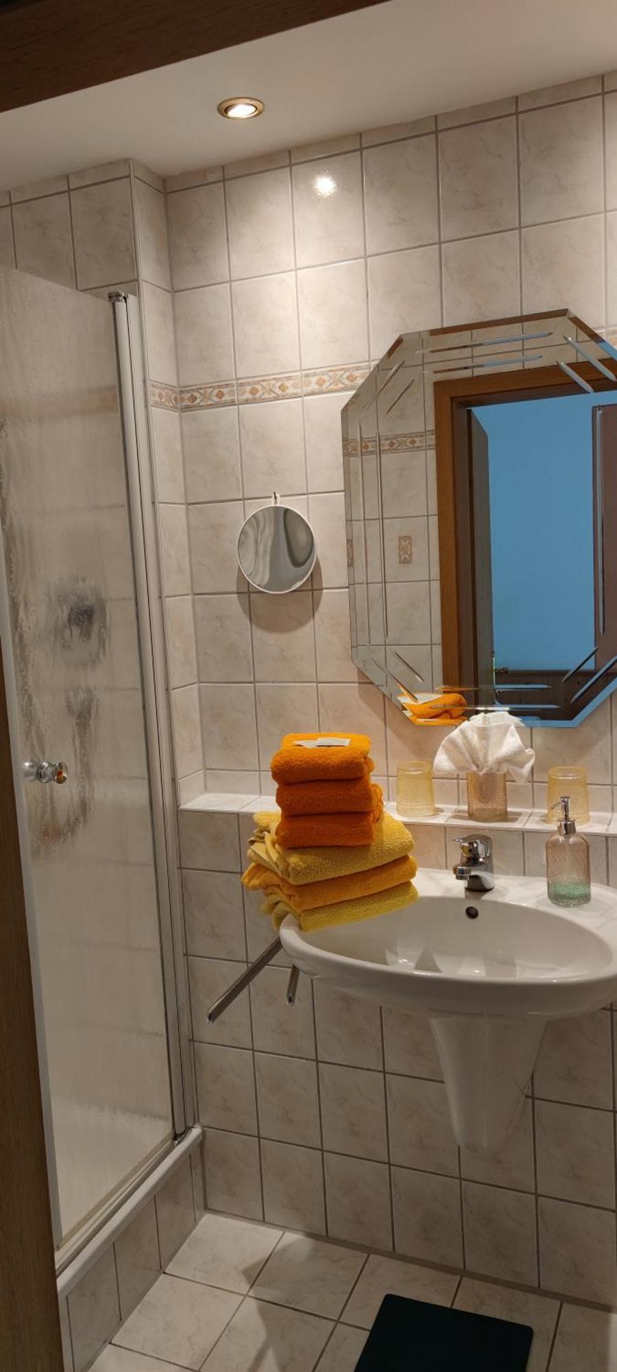 Dreibettzimmer